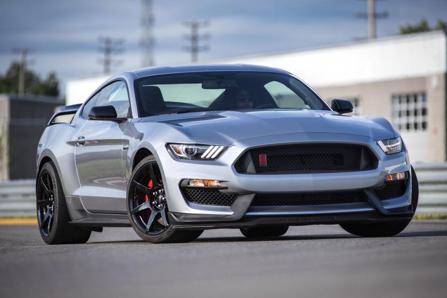  Shelby GT350R 2019 года  (фото 6 из 8)